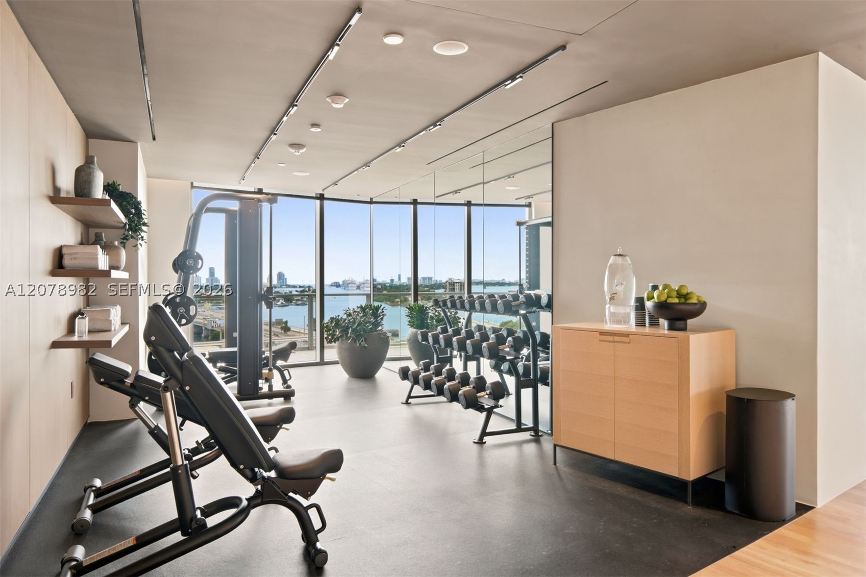 1400 Biscayne Blvd #505 Miami, FL 33132