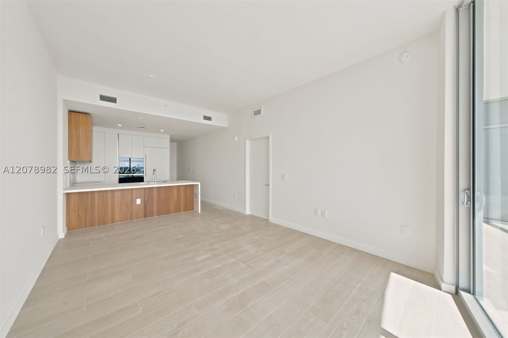 1400 Biscayne Blvd #505 Miami, FL 33132