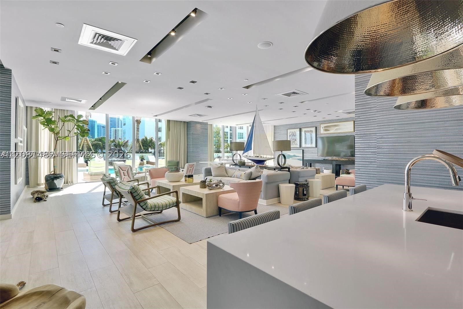 2900 NE 7th Ave #3608 Miami, FL 33137