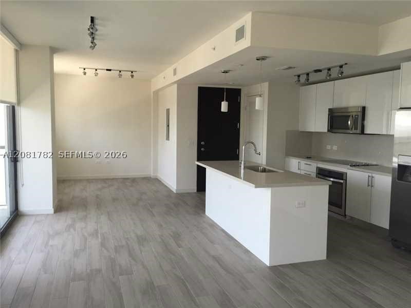 image Nine at Mary Brickell Village1