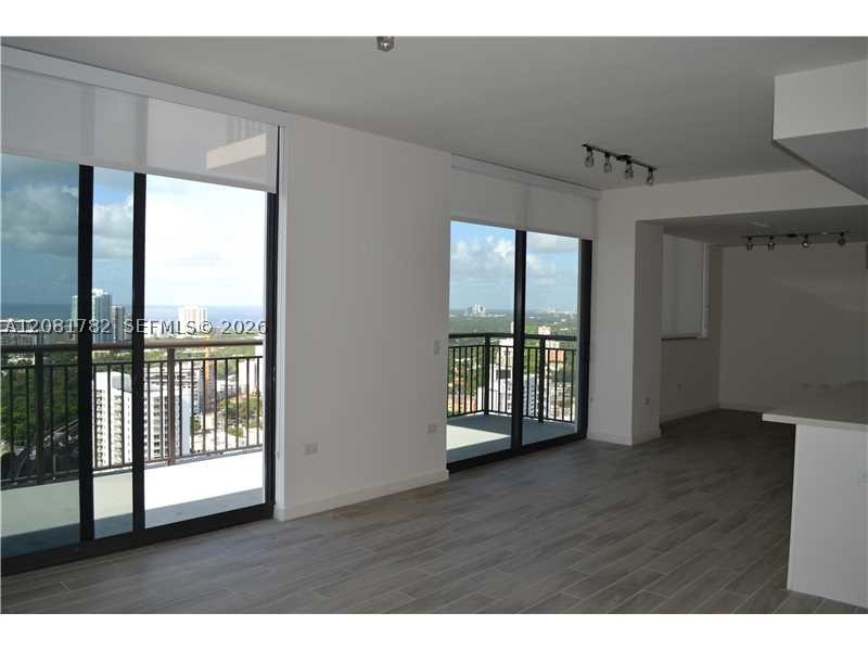 image Nine at Mary Brickell Village4