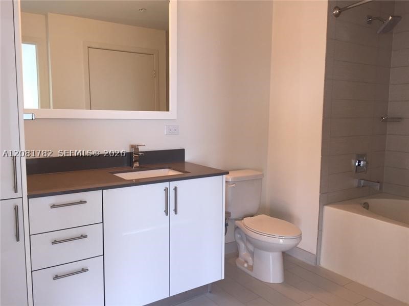 image Nine at Mary Brickell Village6