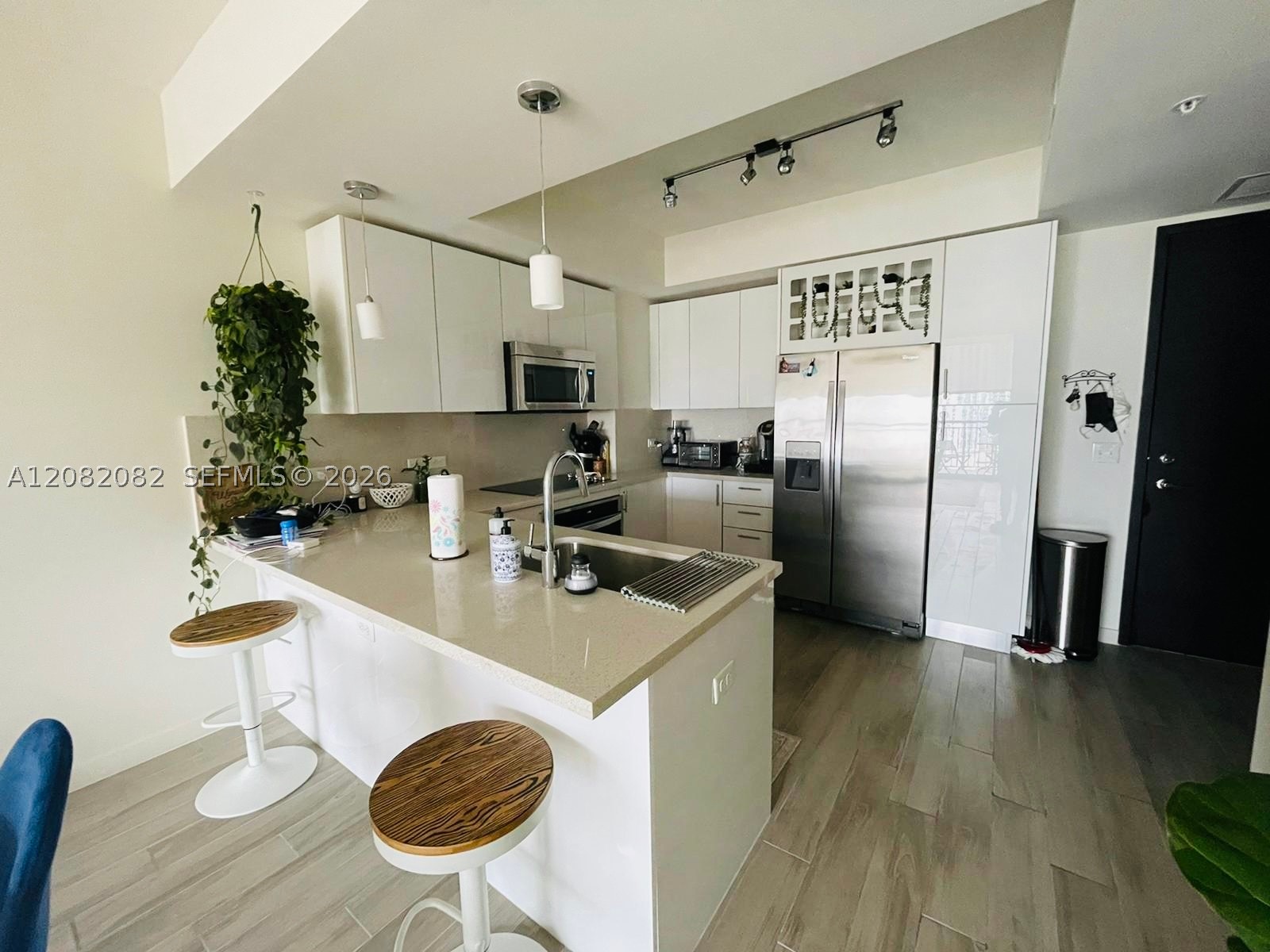 image Nine at Mary Brickell Village2