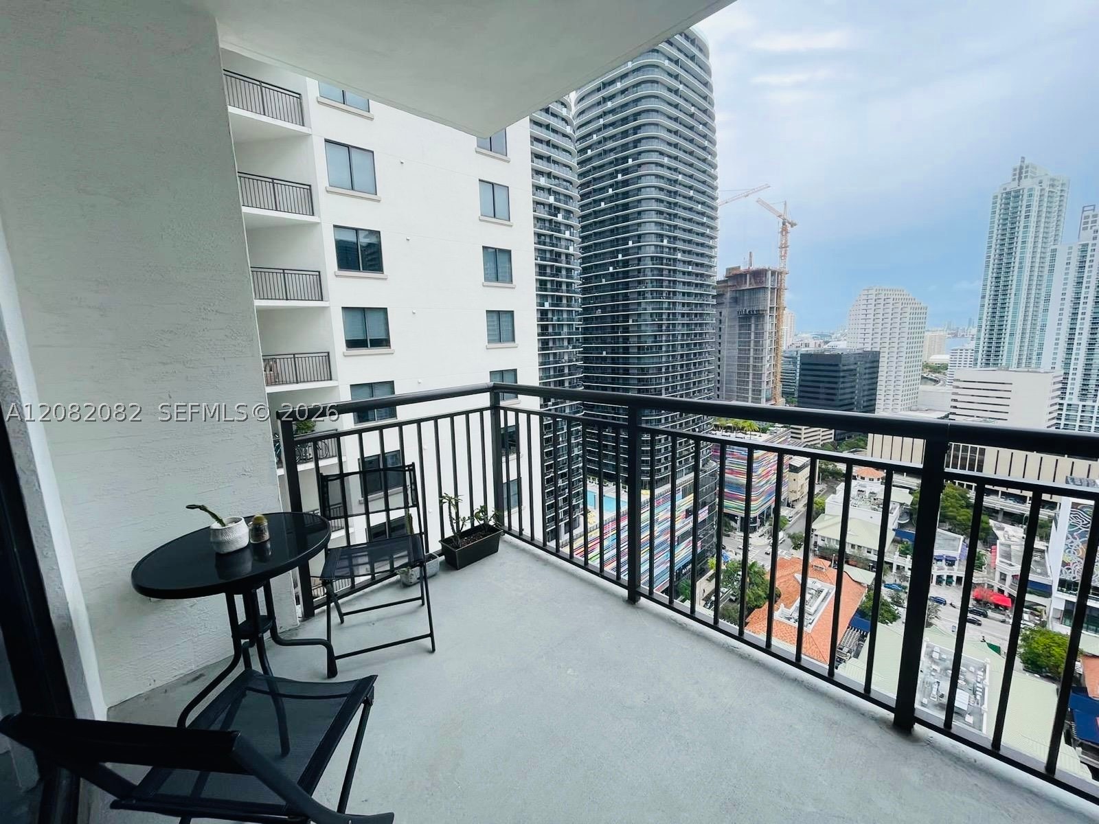image Nine at Mary Brickell Village8