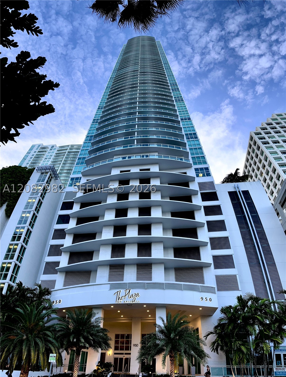 950 Brickell Bay Dr #4908