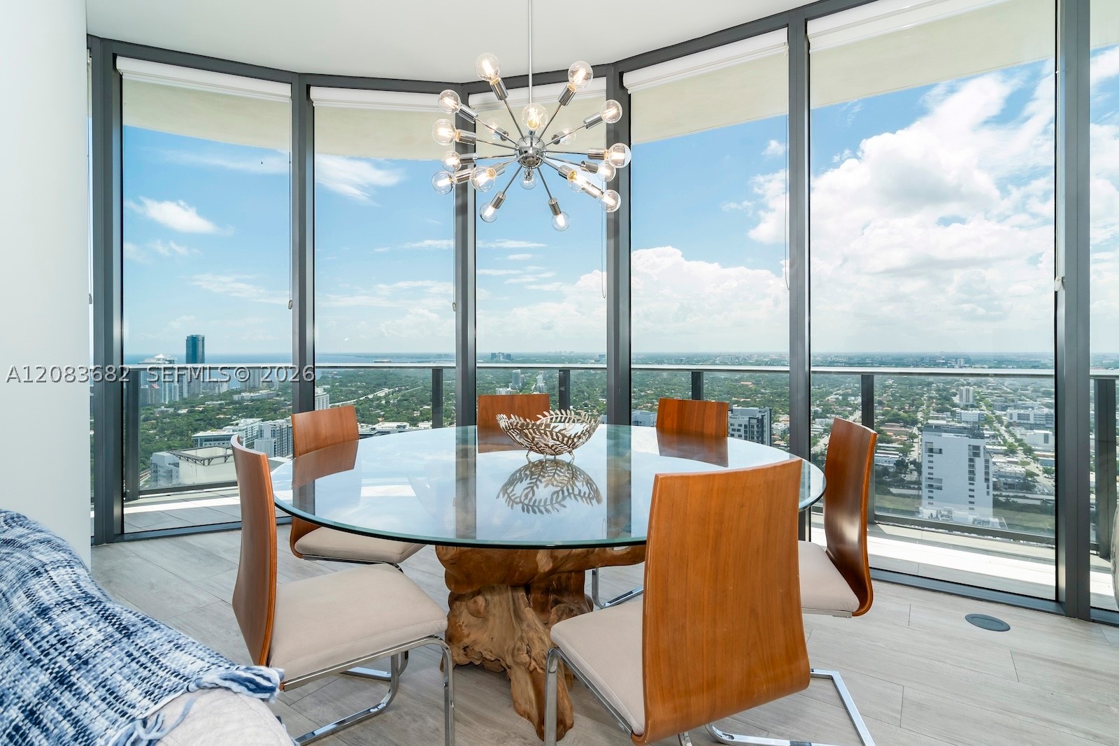 image Brickell Heights West10