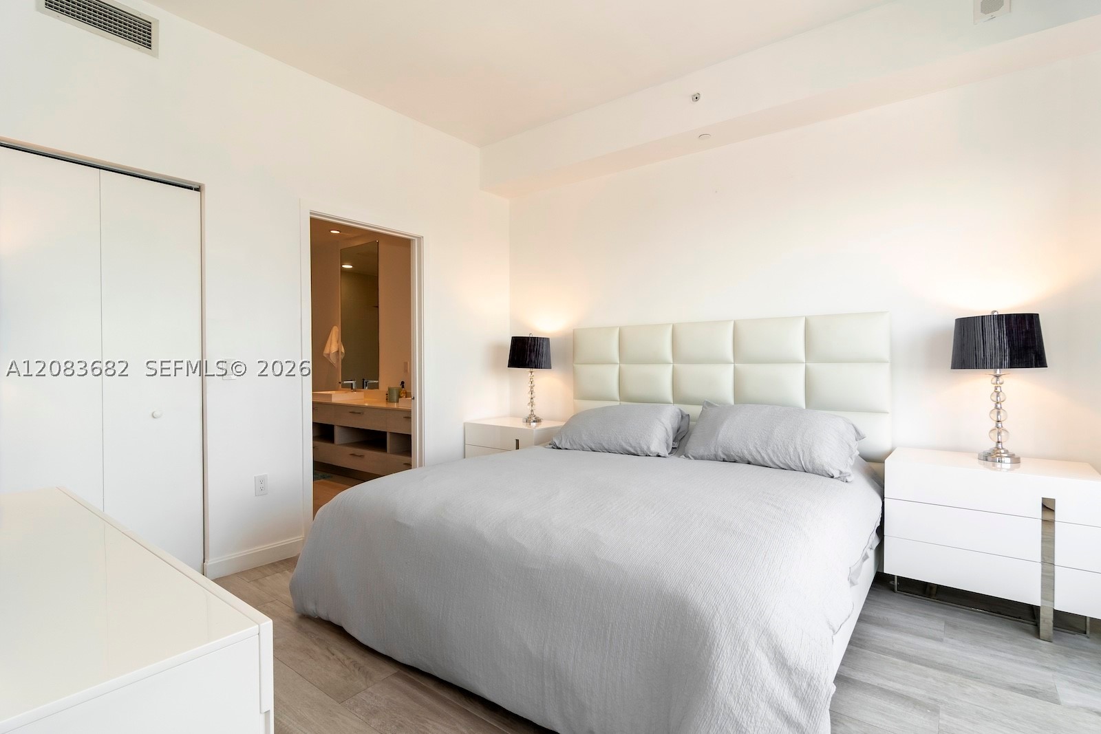image Brickell Heights West15