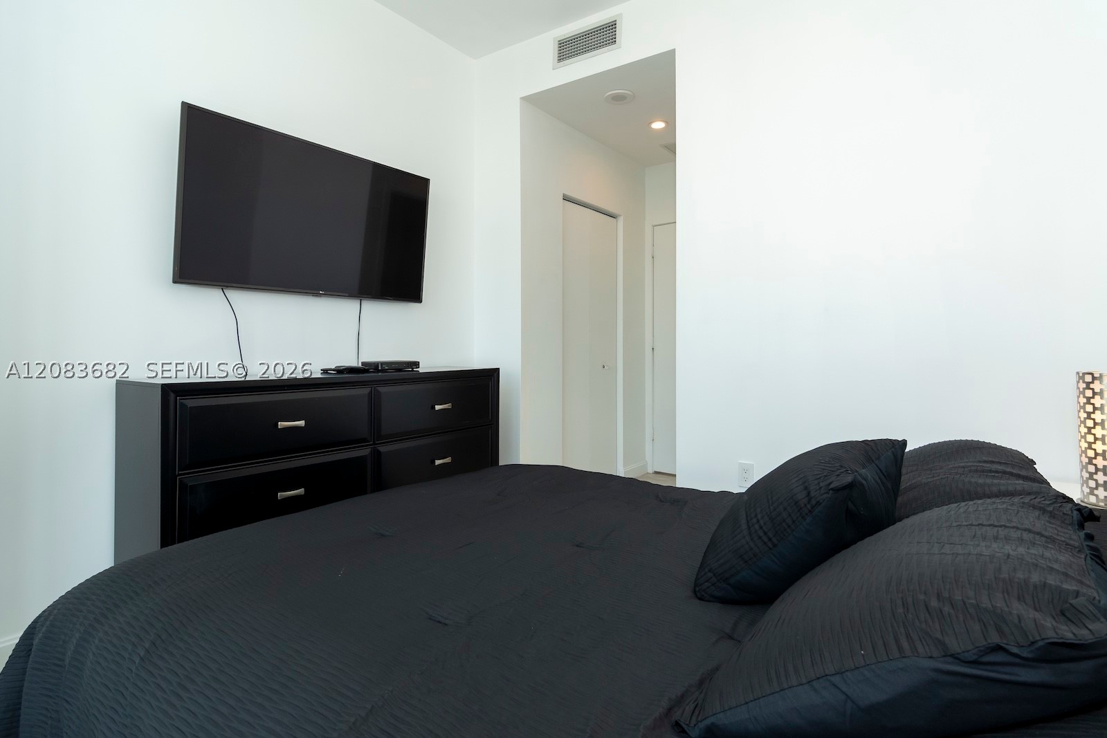 image Brickell Heights West23