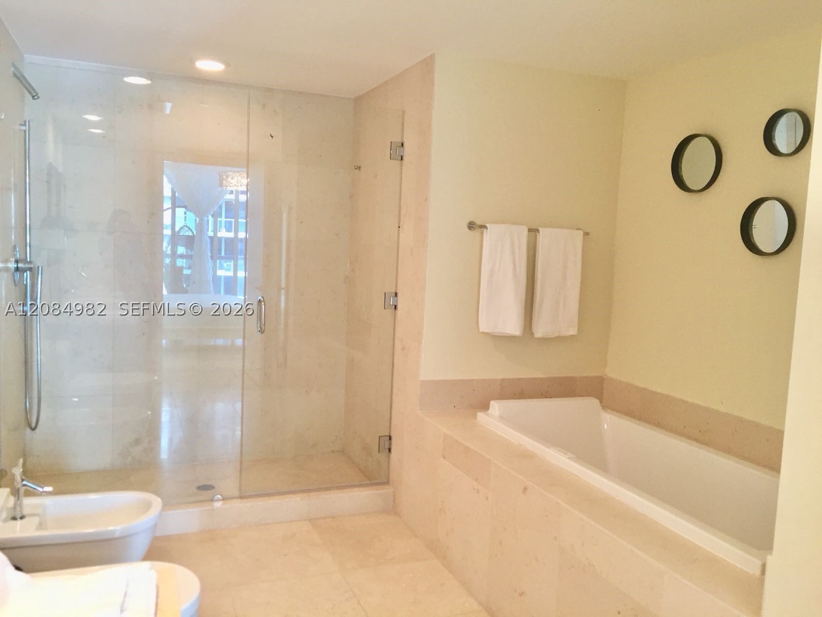 image Icon Brickell II9
