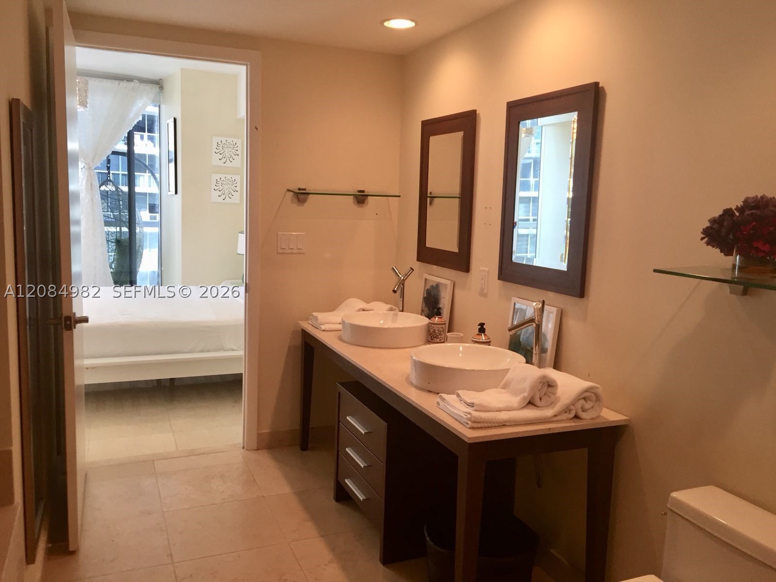 image Icon Brickell II12