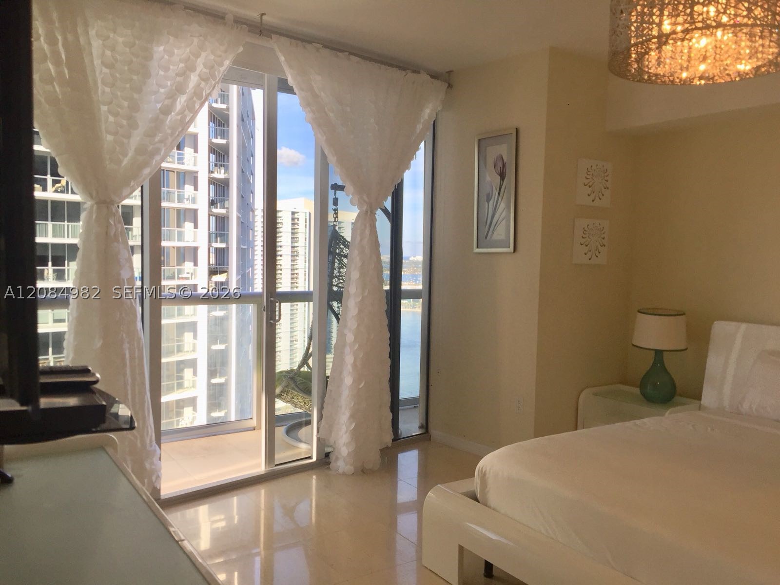 image Icon Brickell II2