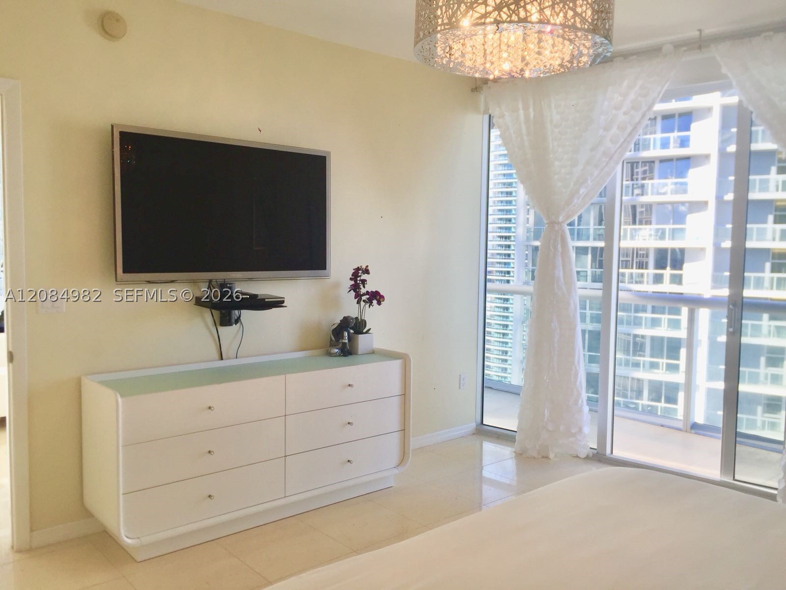 image Icon Brickell II3
