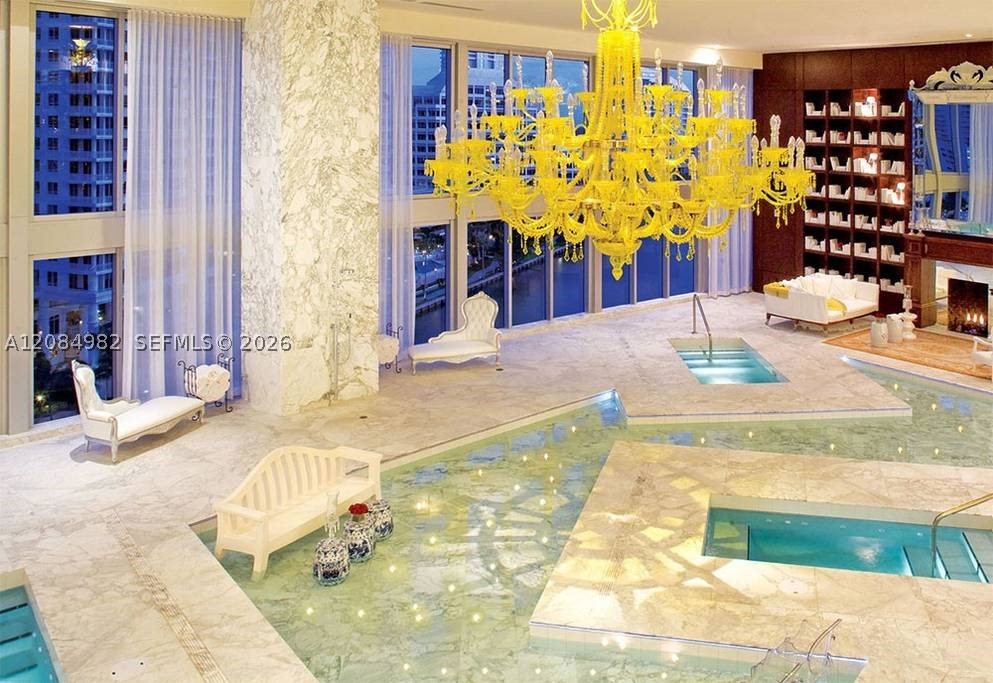 image Icon Brickell II43