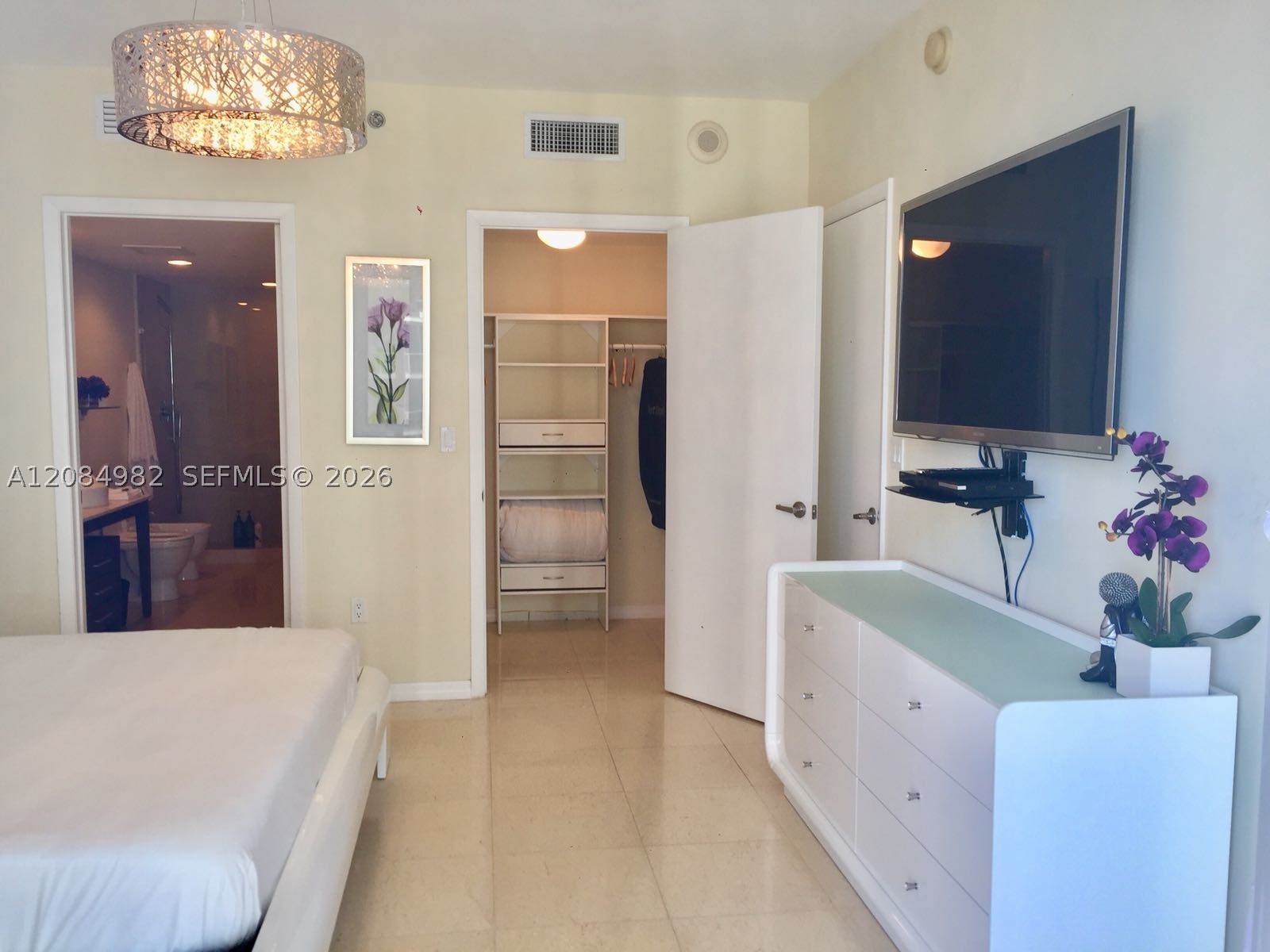 image Icon Brickell II4