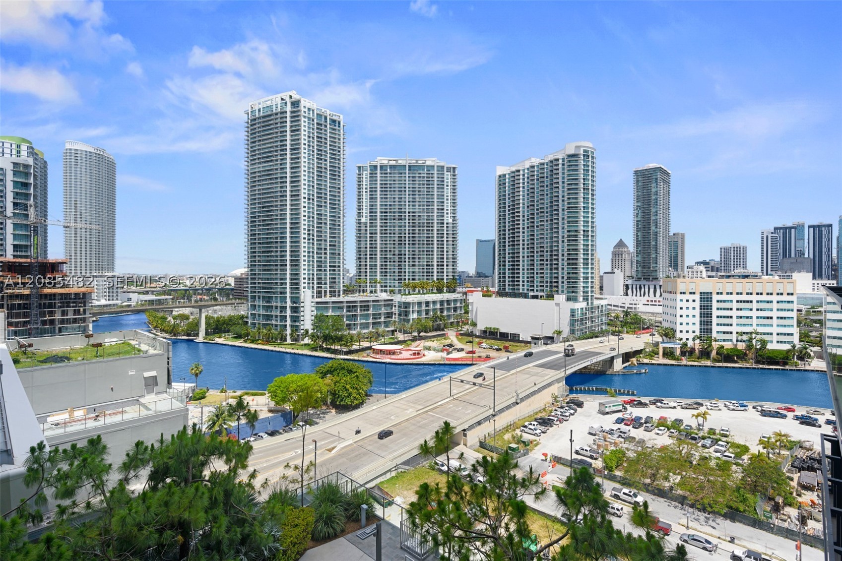 68 SE 6th St #910