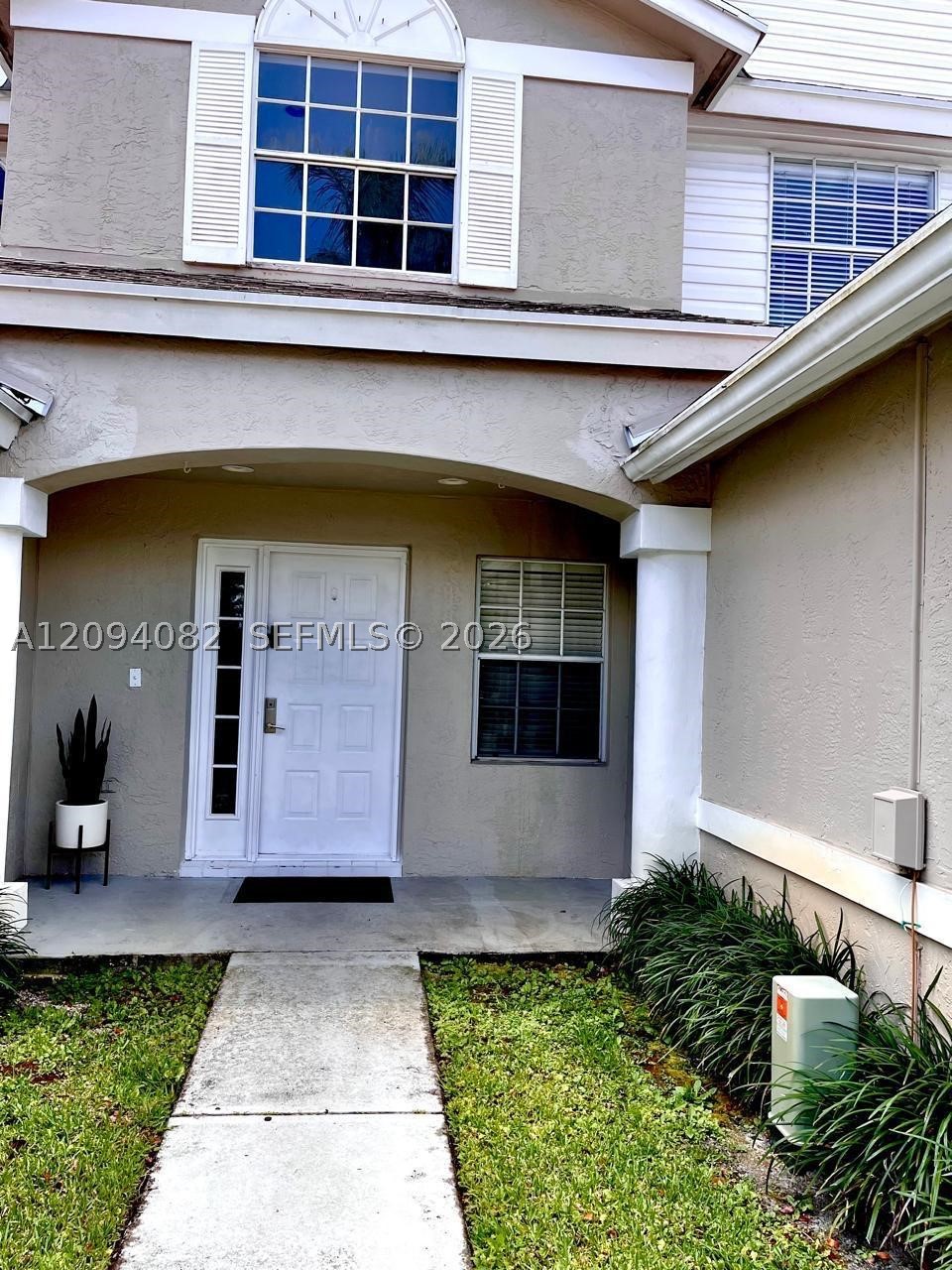 9100 Boca Gdns Pkwy #B