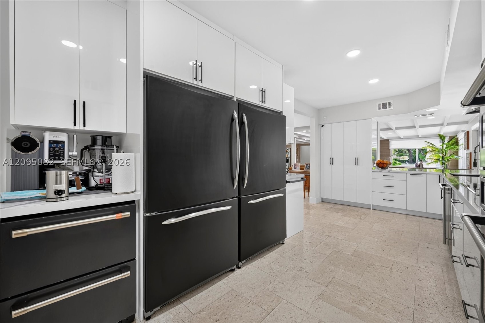 6750 SW 74th St South Miami, FL 33143