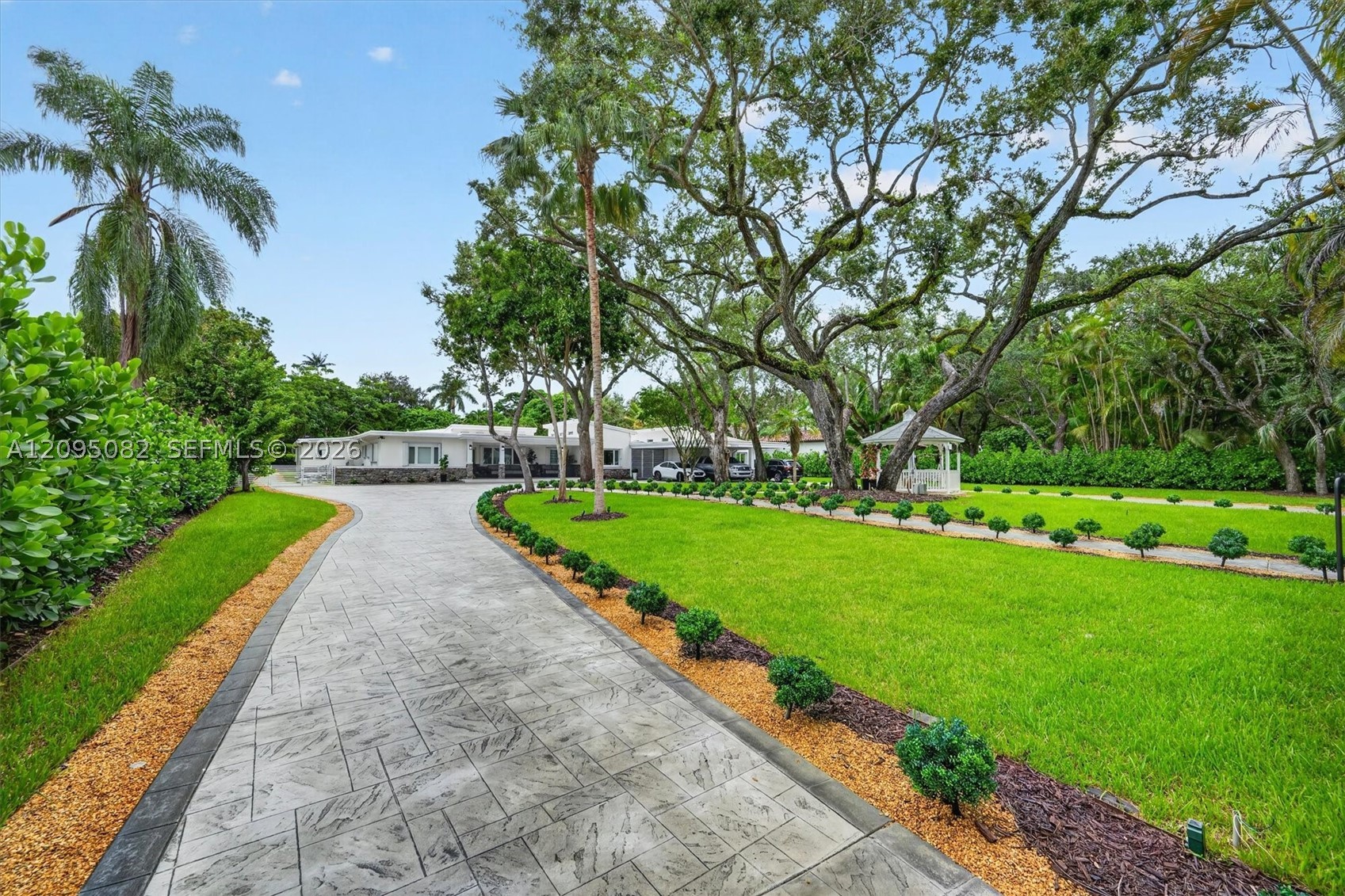 6750 SW 74th St South Miami, FL 33143