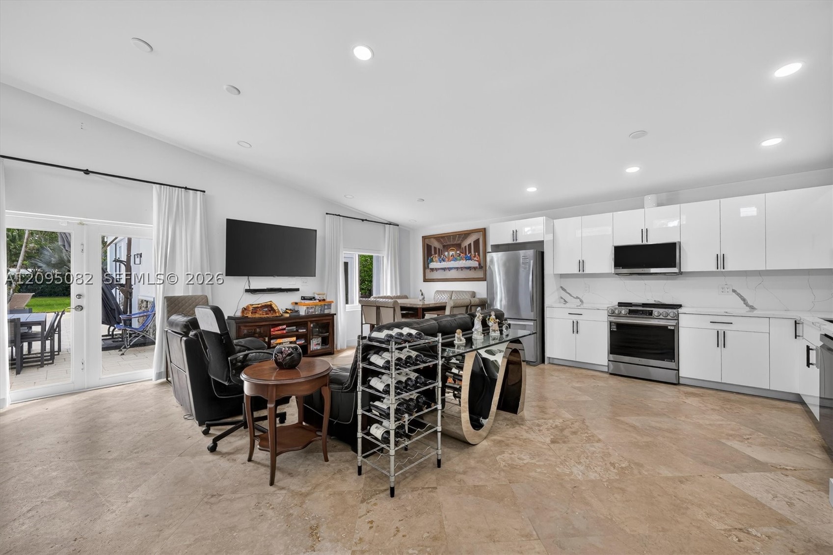 6750 SW 74th St South Miami, FL 33143
