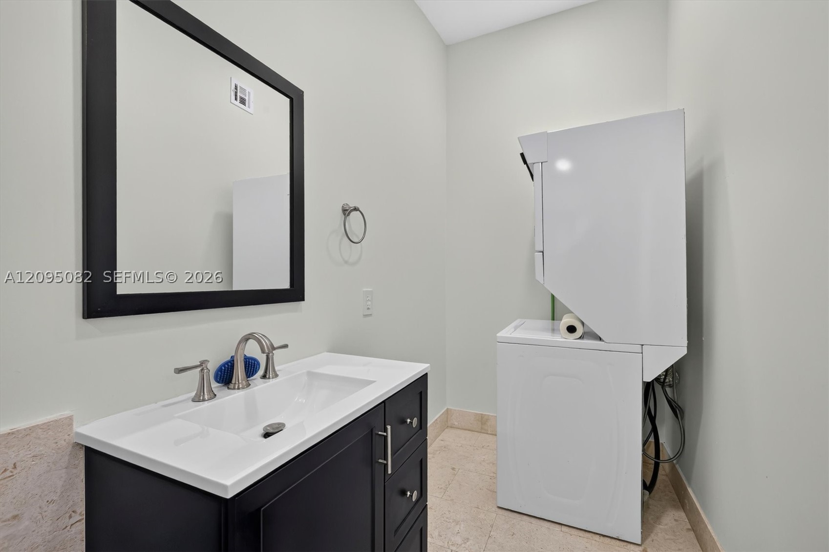 6750 SW 74th St South Miami, FL 33143