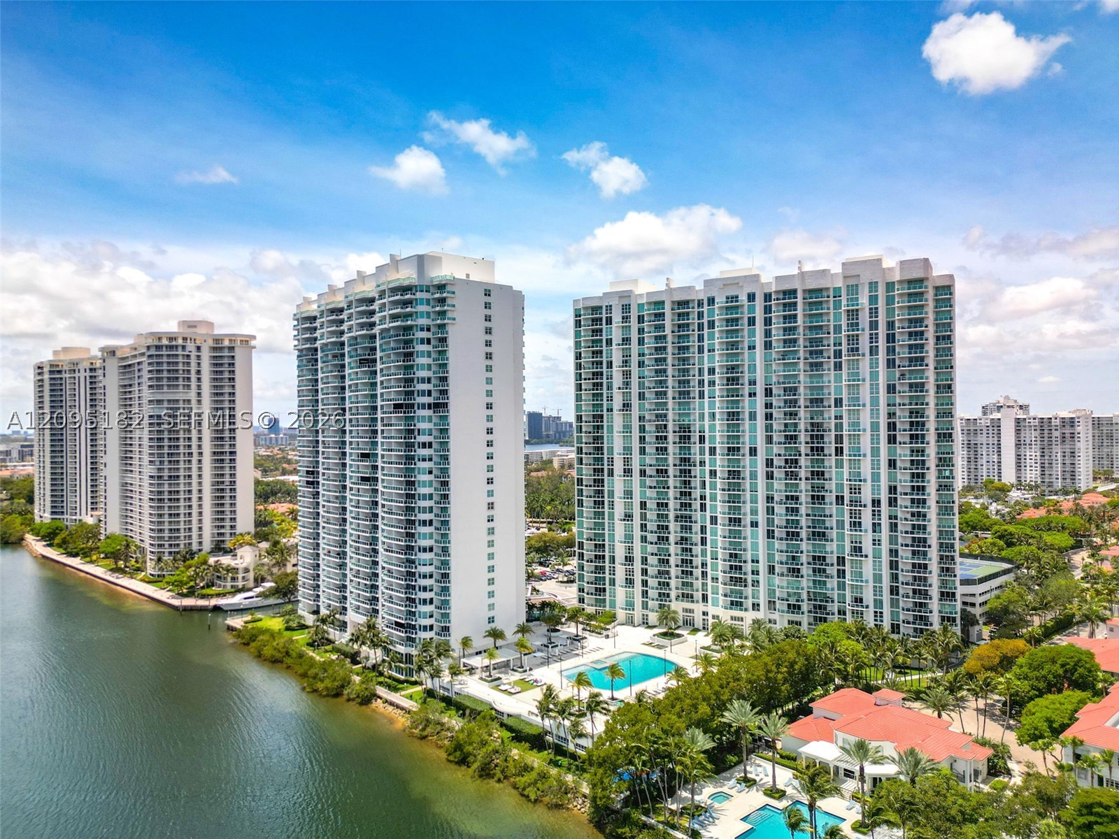 3301 NE 183rd St #2001 Aventura, FL 33160