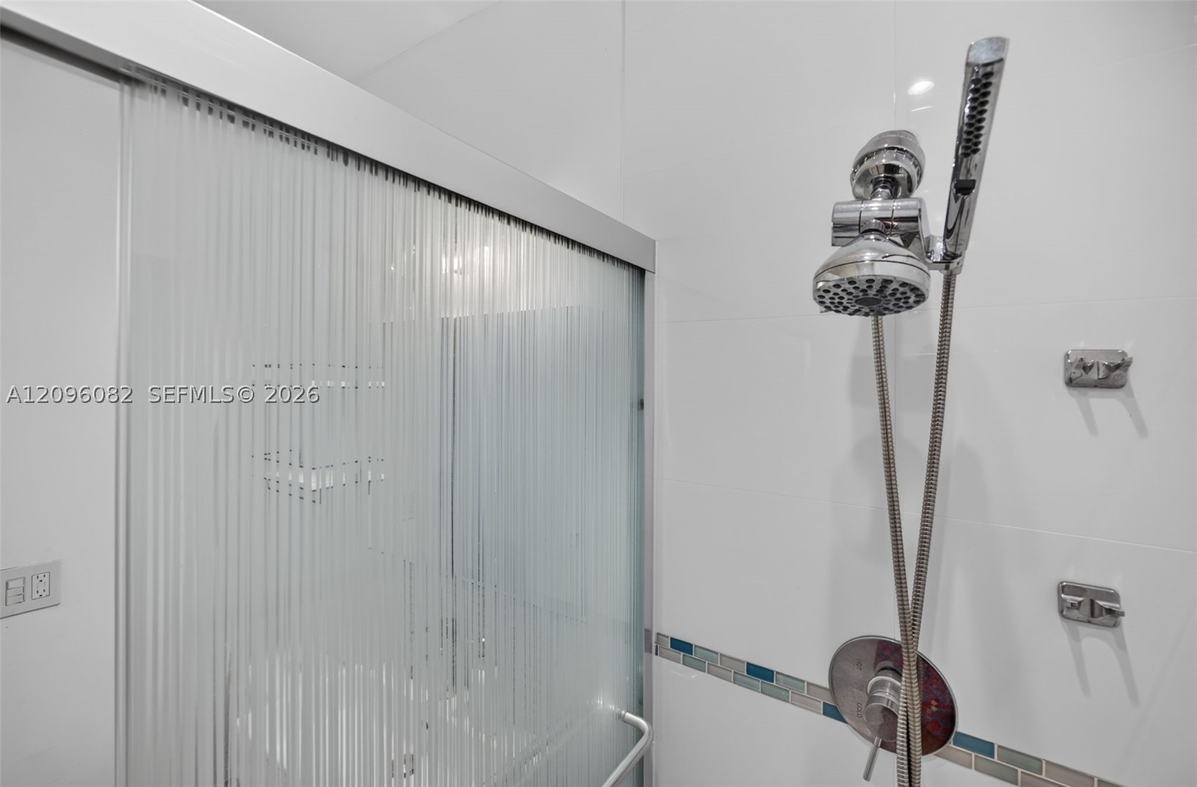 2611 SW 19th Ter Miami, FL 33145