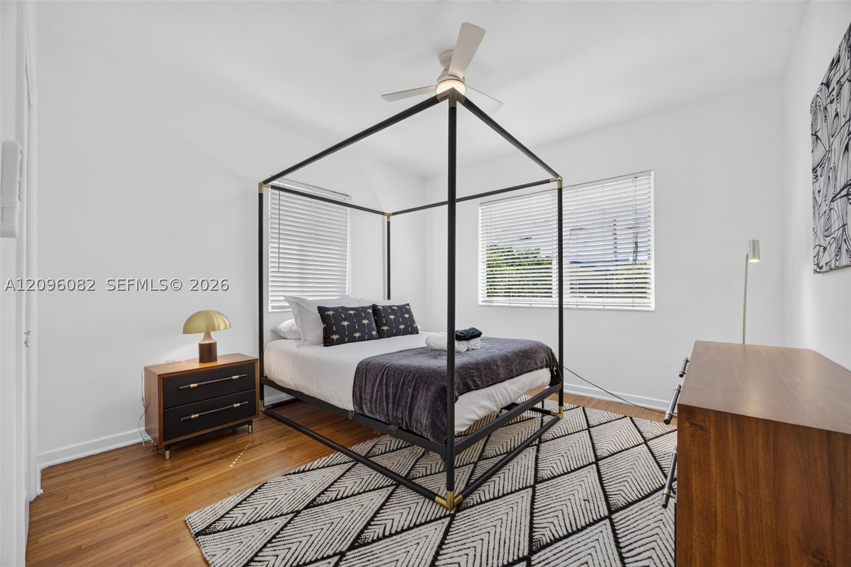 2611 SW 19th Ter Miami, FL 33145