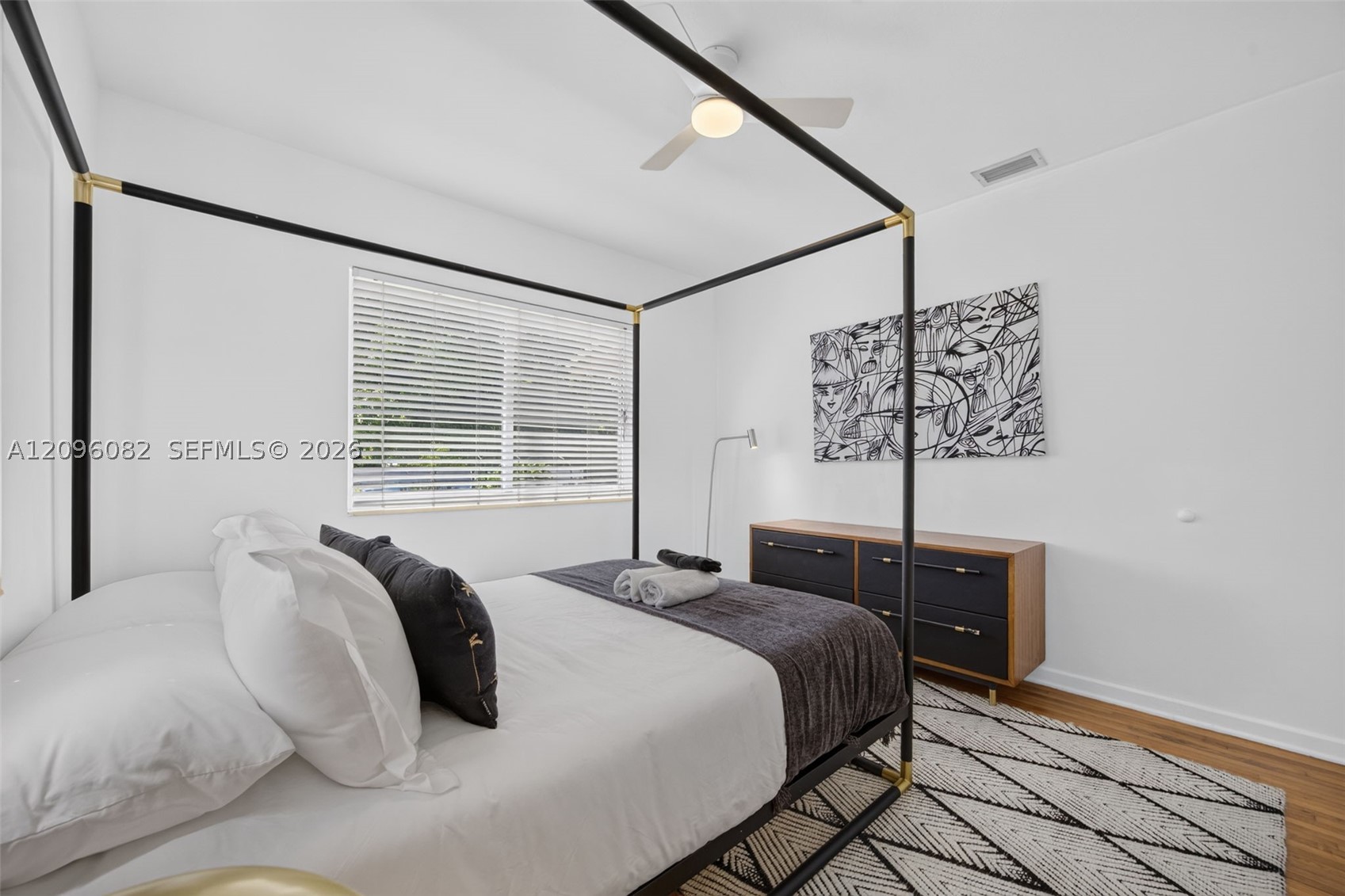 2611 SW 19th Ter Miami, FL 33145