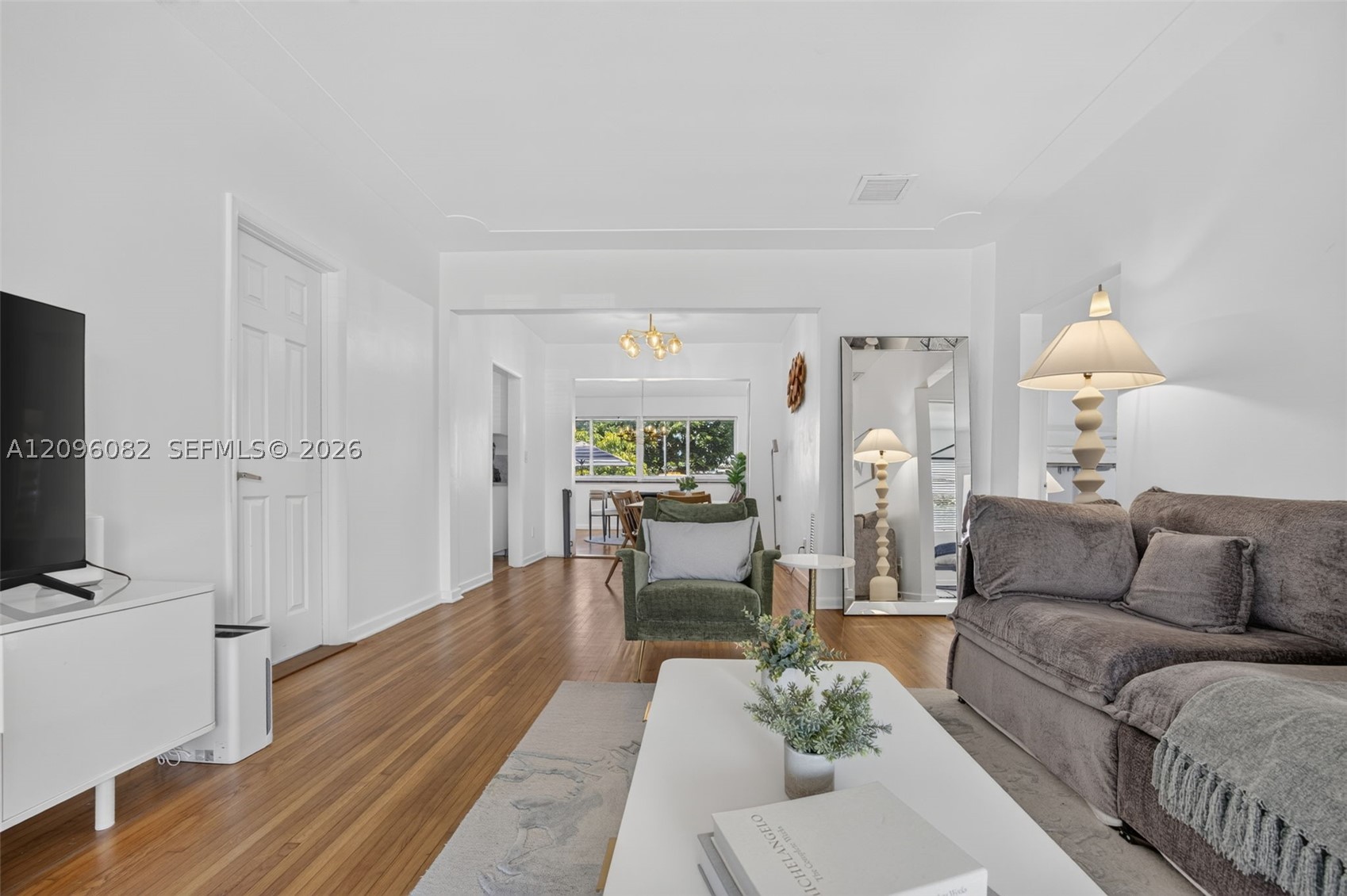 2611 SW 19th Ter Miami, FL 33145