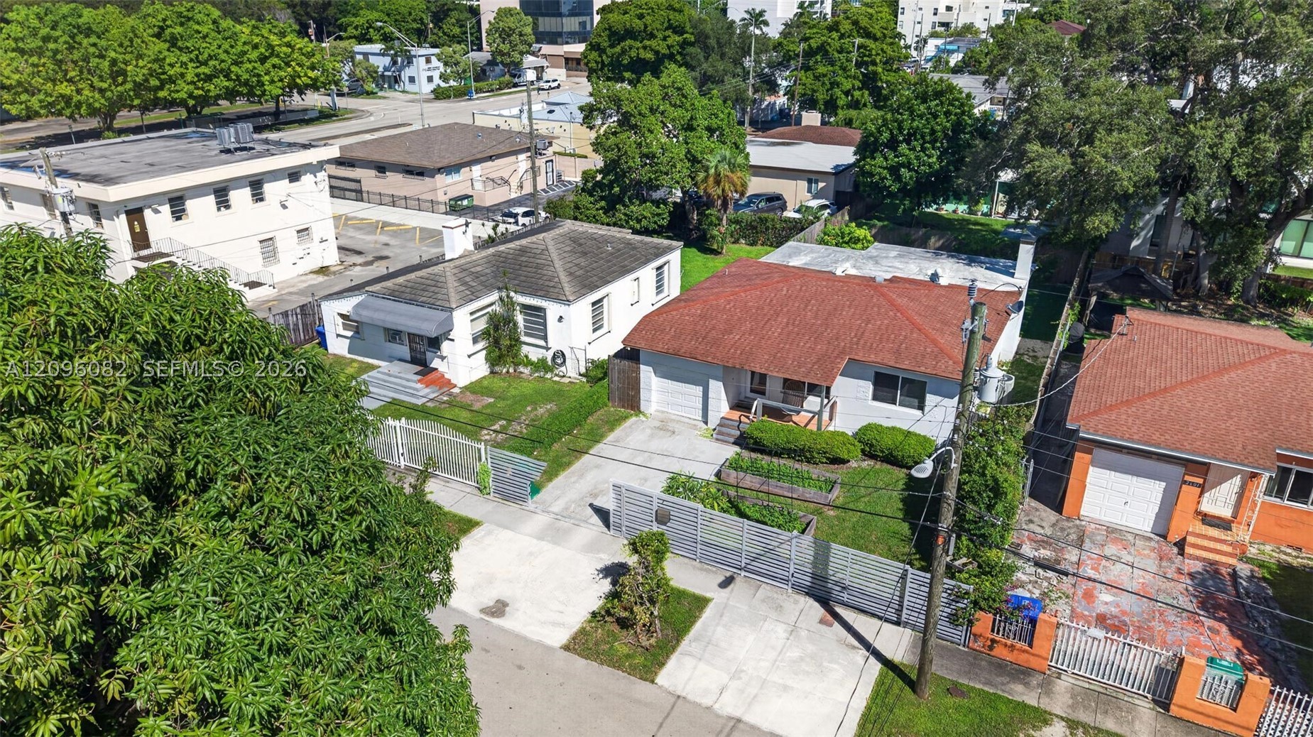 2611 SW 19th Ter Miami, FL 33145