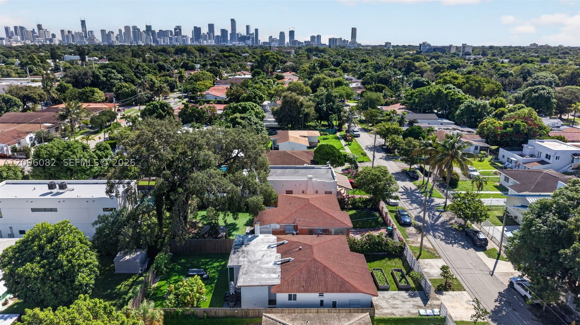 2611 SW 19th Ter Miami, FL 33145