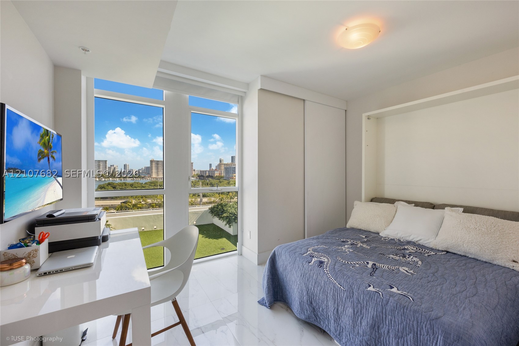 image 400 Sunny Isles10