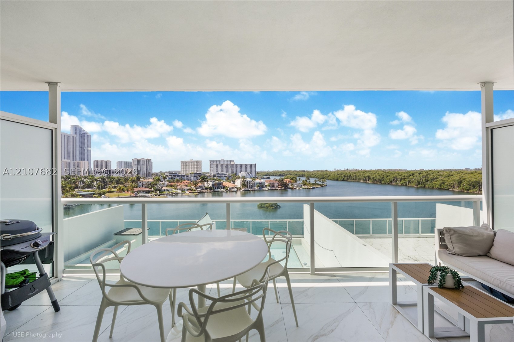 image 400 Sunny Isles5