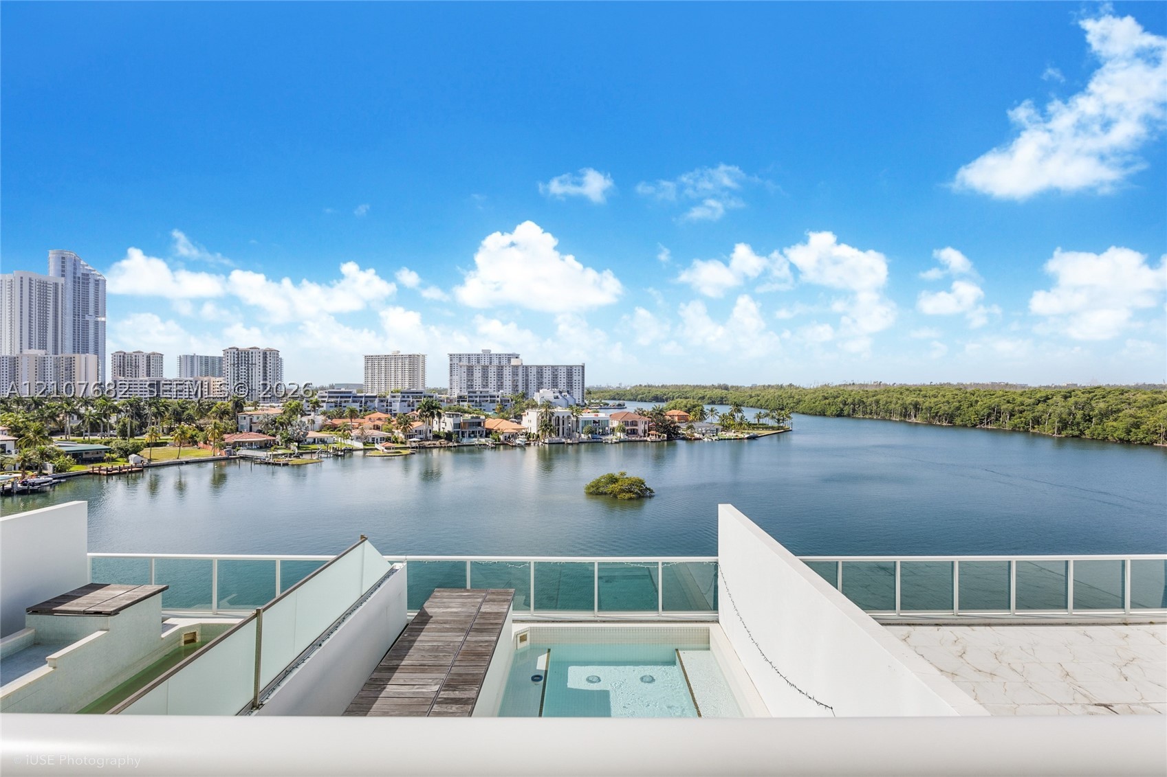 image 400 Sunny Isles7