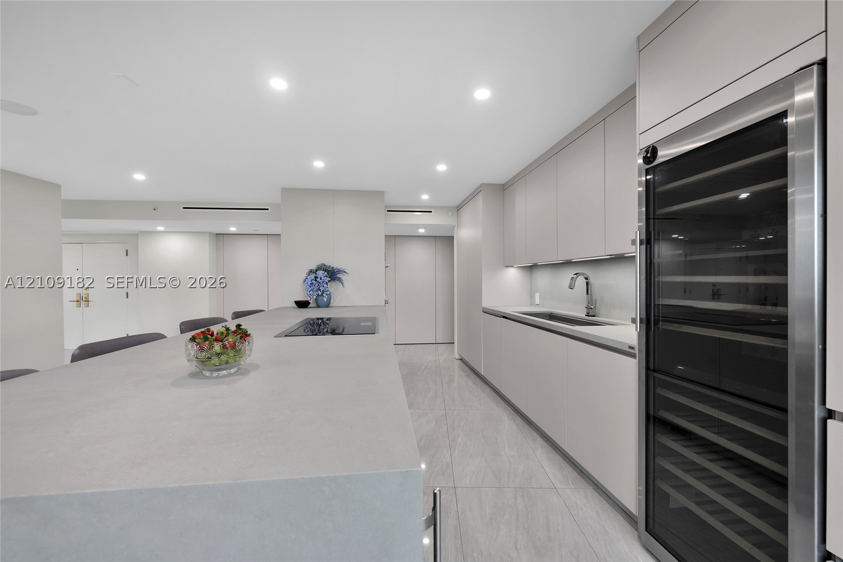 9 Island Ave #714 Miami Beach, FL 33139