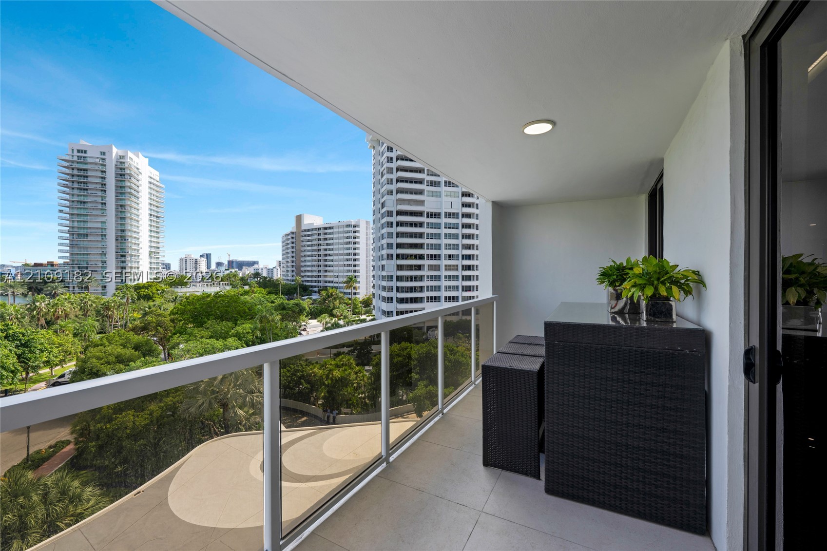 9 Island Ave #714 Miami Beach, FL 33139