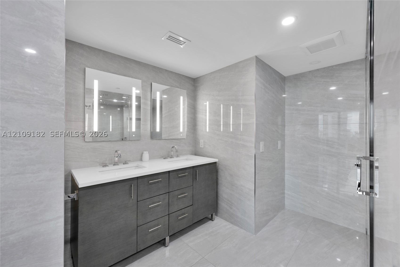 9 Island Ave #714 Miami Beach, FL 33139