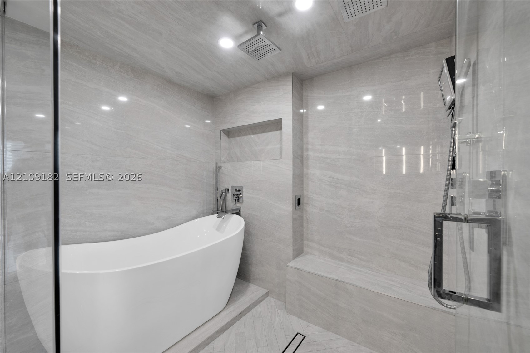9 Island Ave #714 Miami Beach, FL 33139