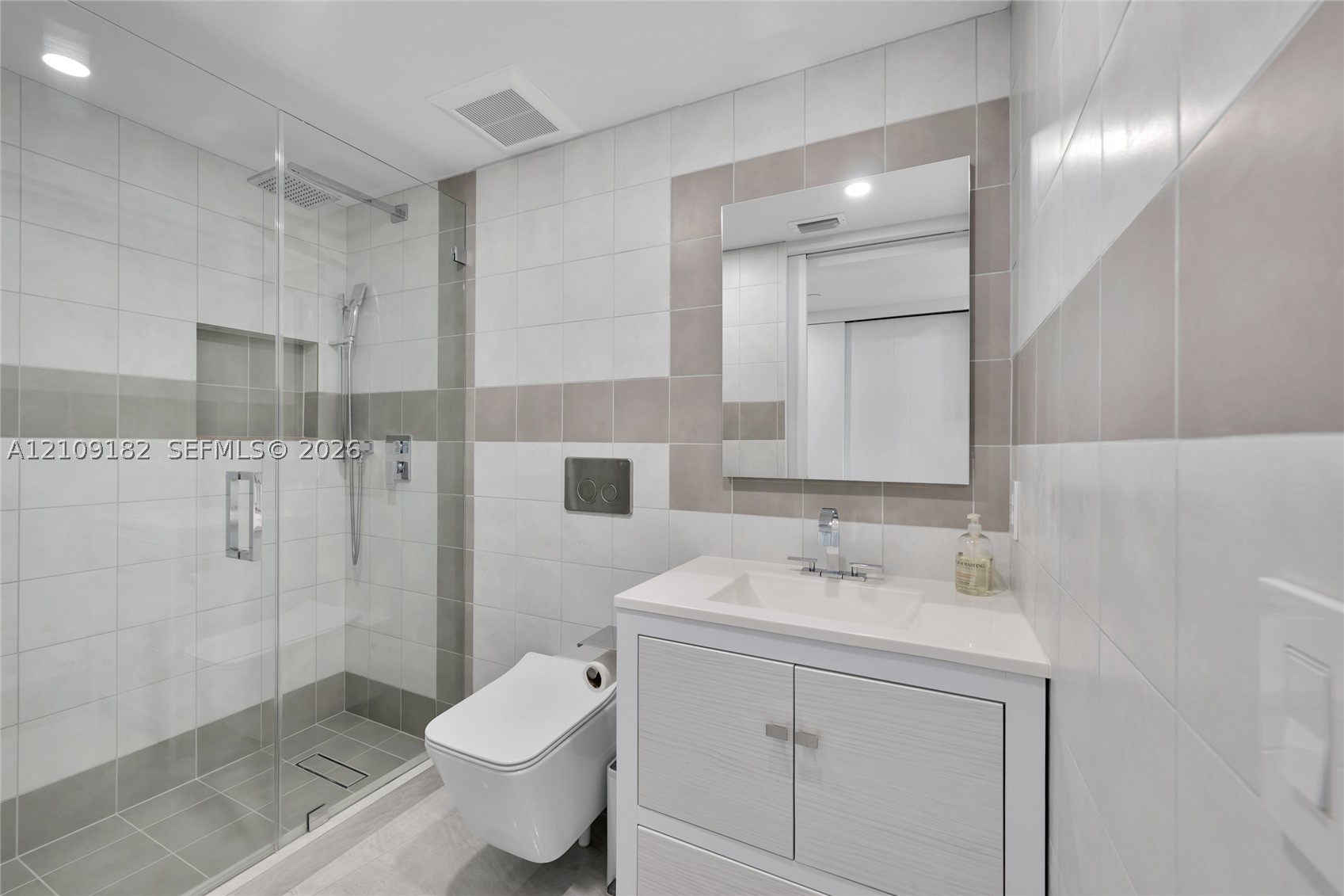 9 Island Ave #714 Miami Beach, FL 33139