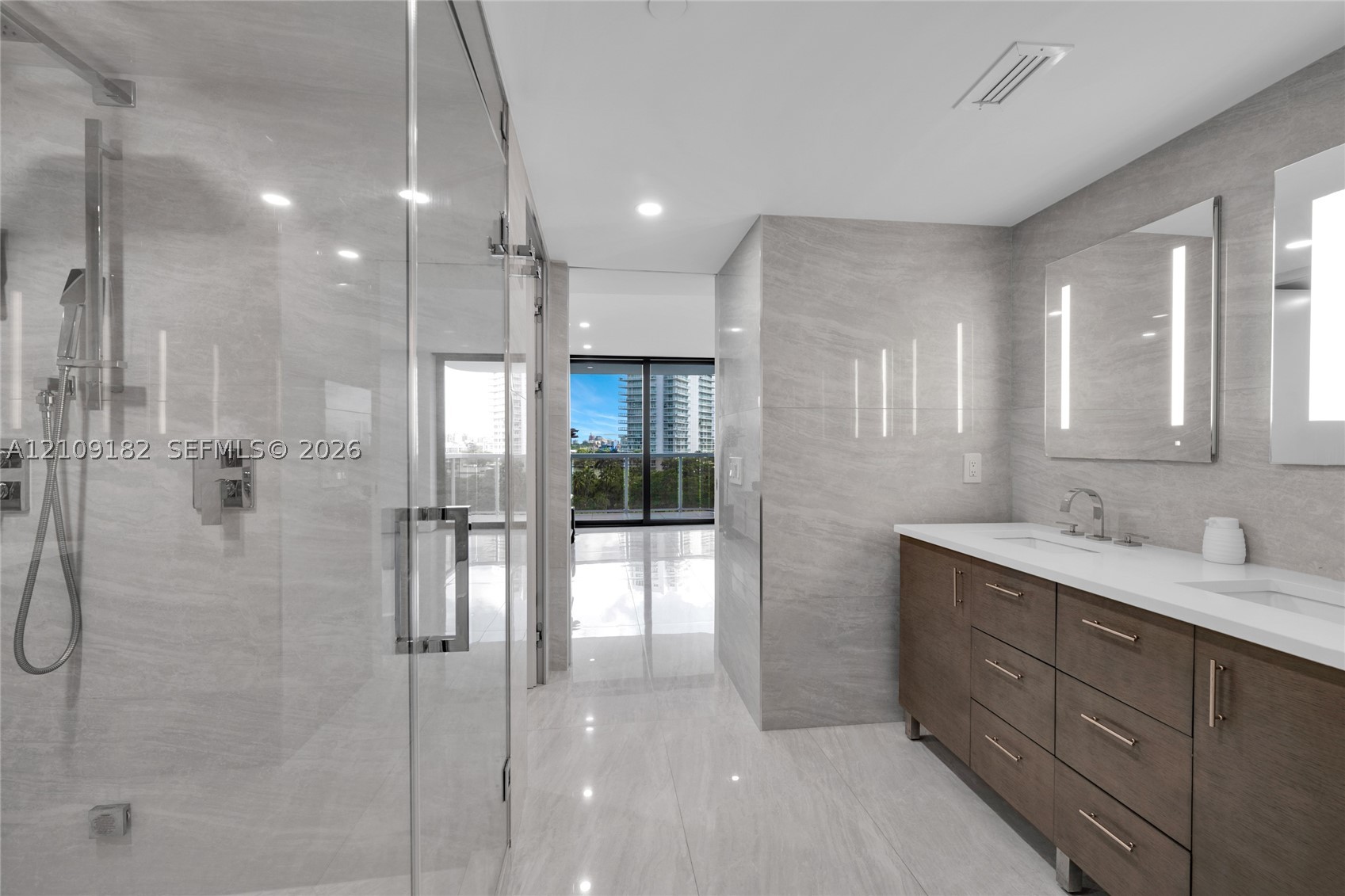 9 Island Ave #714 Miami Beach, FL 33139