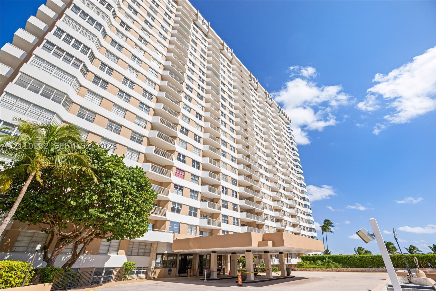 1950 S Ocean Dr #7A