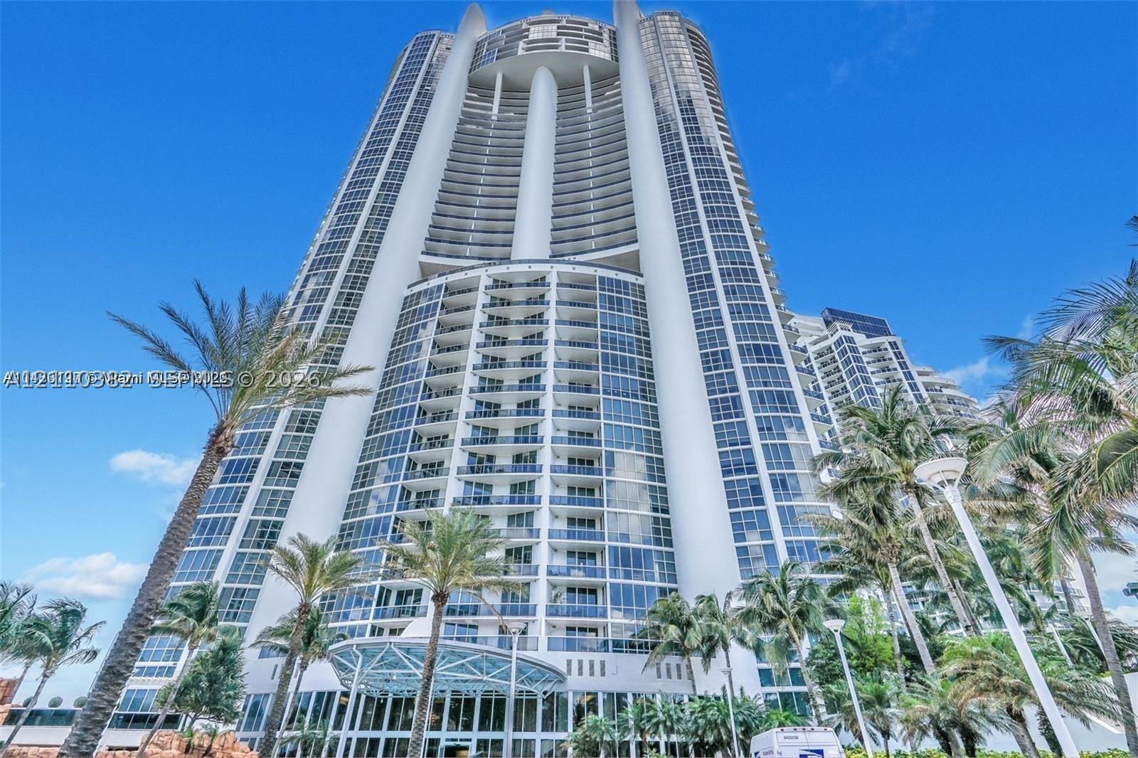 18101 Collins Ave #1003