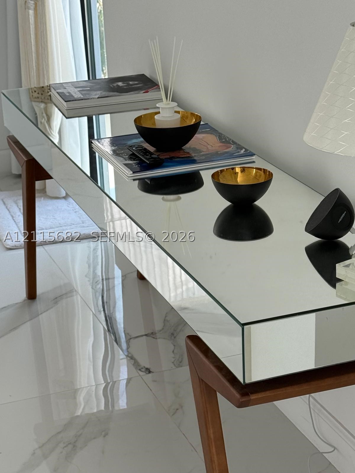 11 Century Ln Miami Beach, FL 33139