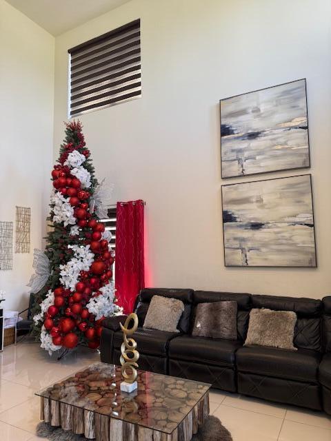 8810 NW 155th Miami Lakes, FL 33018