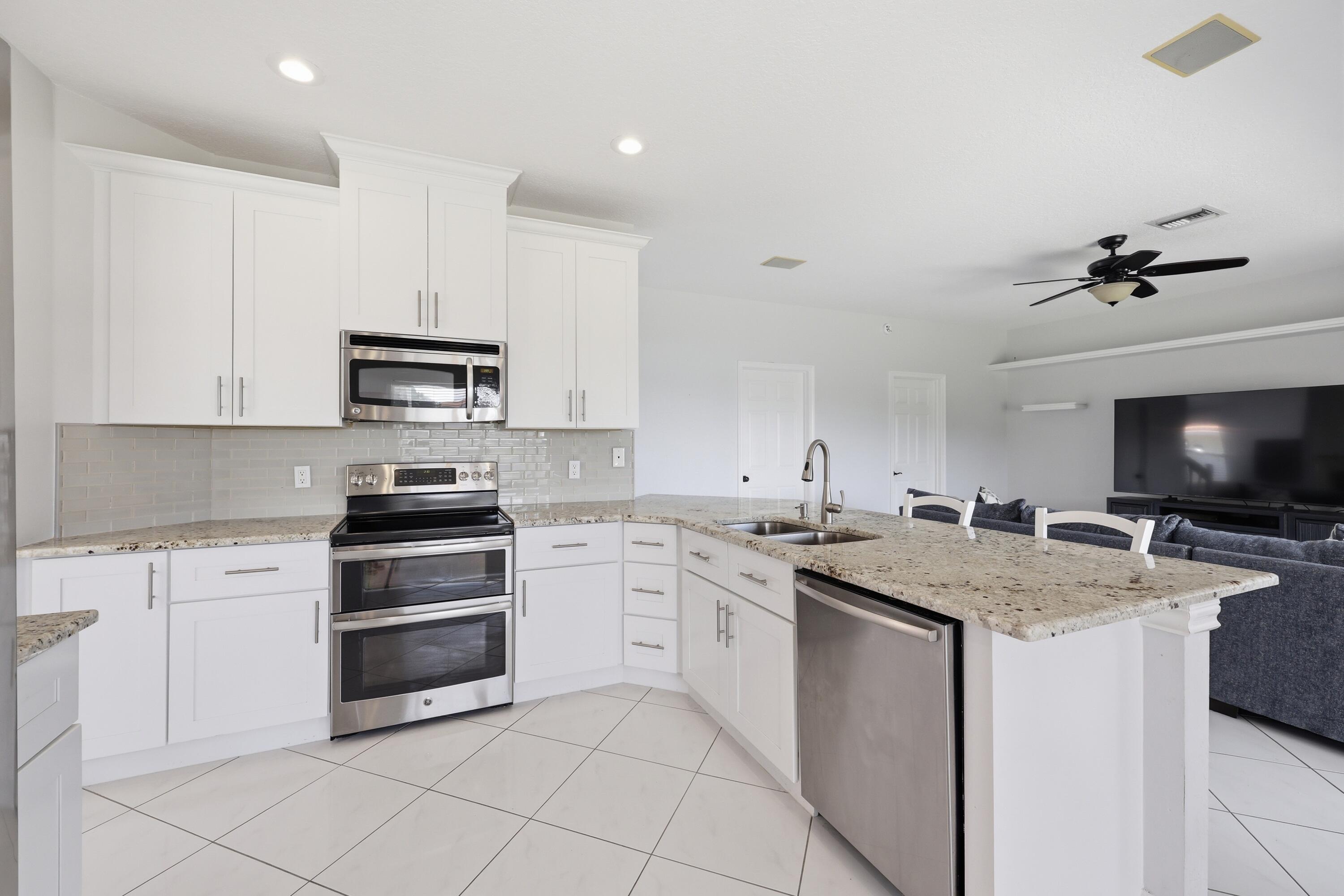 4956 SE Mariner Vlg Stuart, FL 34997