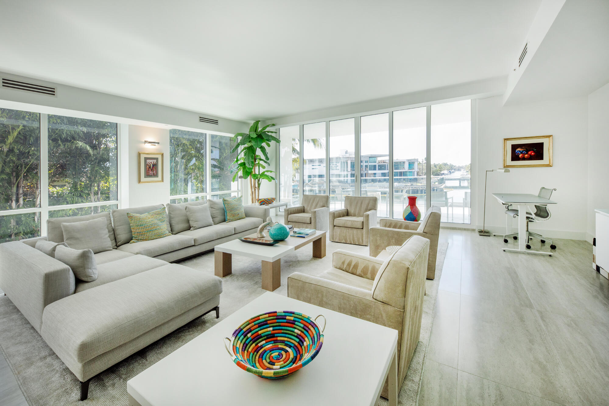 353 Sunset #202 Fort Lauderdale, FL 33301