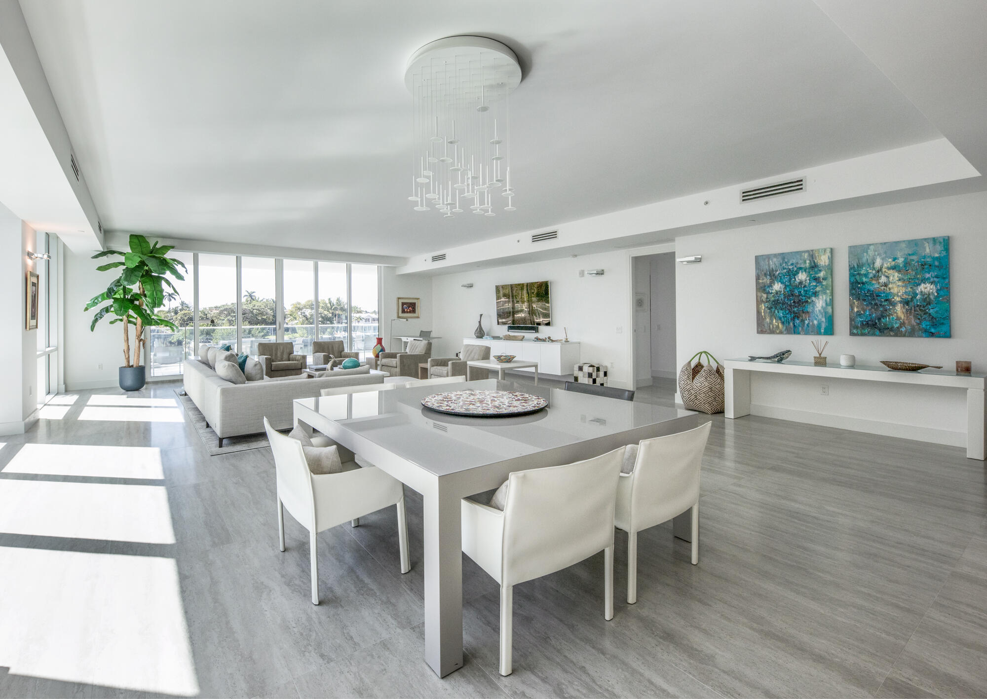 353 Sunset #202 Fort Lauderdale, FL 33301