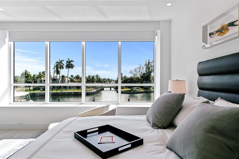 353 Sunset #202 Fort Lauderdale, FL 33301