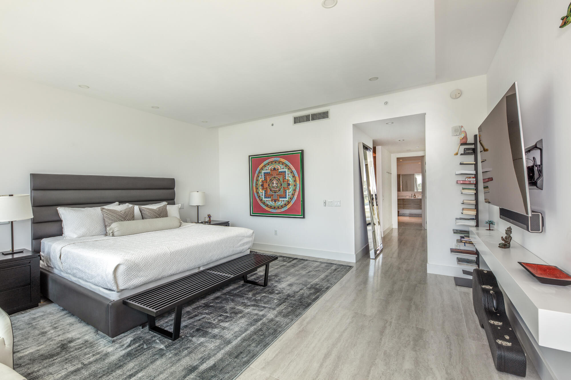 353 Sunset #202 Fort Lauderdale, FL 33301