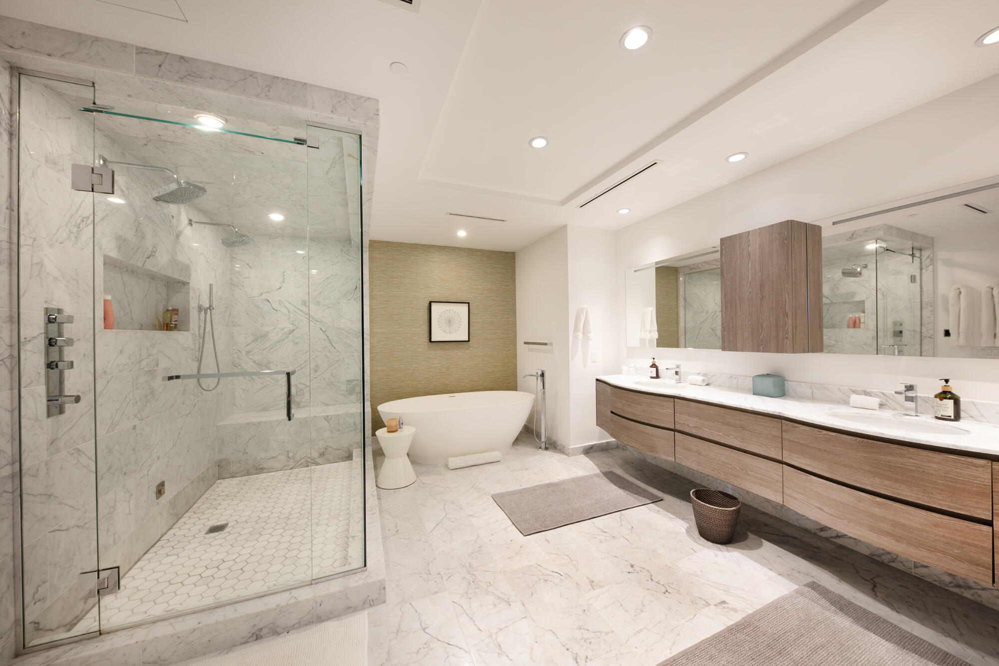 353 Sunset #202 Fort Lauderdale, FL 33301